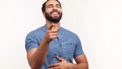 كيف تتعامل مع شخص يقلل من قيمتك