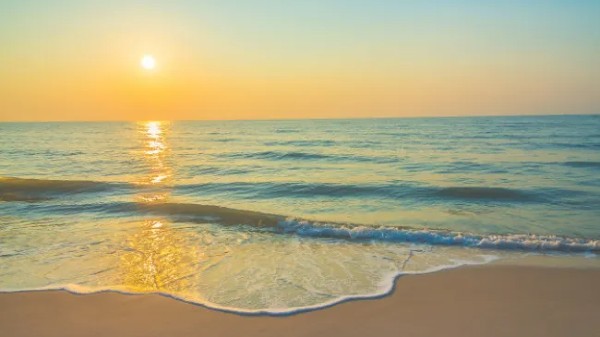 البحر في المنام