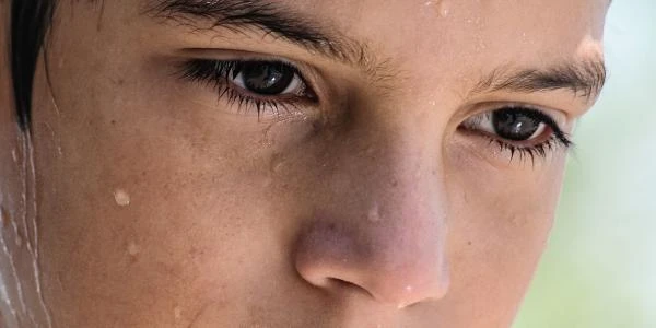 أسباب التعرق المفاجئ