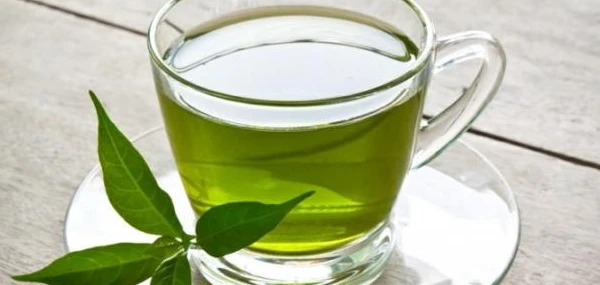 فوائد الشاي الأخضر