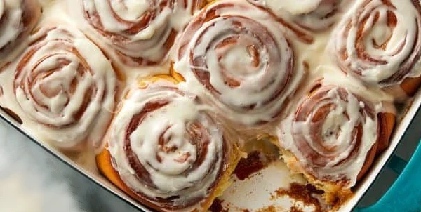 طريقة عمل عجينة السينابون الهشة