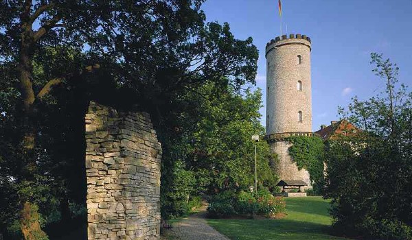 أفضل الأماكن السياحية في بيلفلد