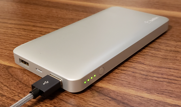 أفضل شاحن متنقل للهواتف الذكية