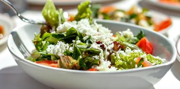 تفسير حلم الأكل بالمنام