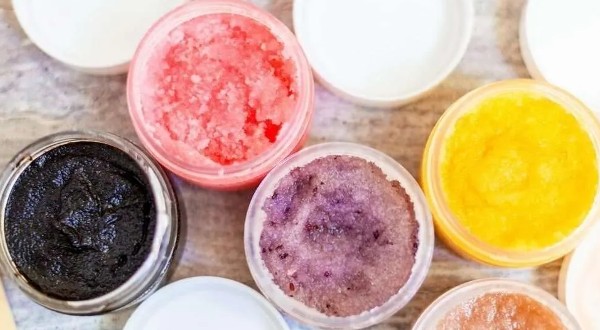 كريم مقشر للجسم