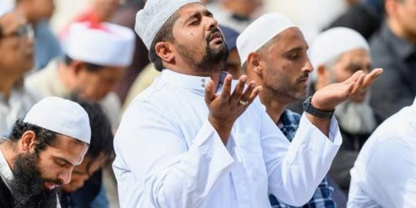 الصفات التي يتحلى بها المسلم