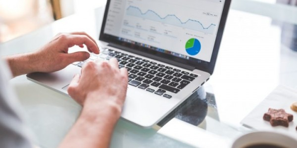 افضل الكورسات المطلوبة للعمل