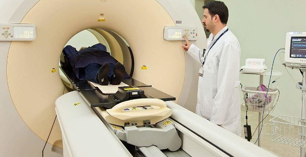 أضرار الأشعة النوية على المحيطين بالمريض