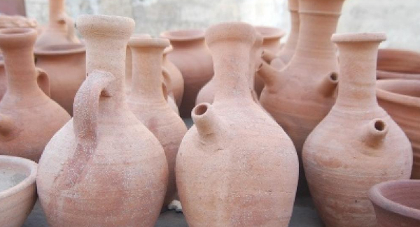 كيفية استخدام القلة الفخار