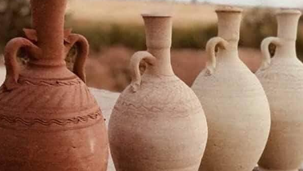 كيفية استخدام القلة الفخار